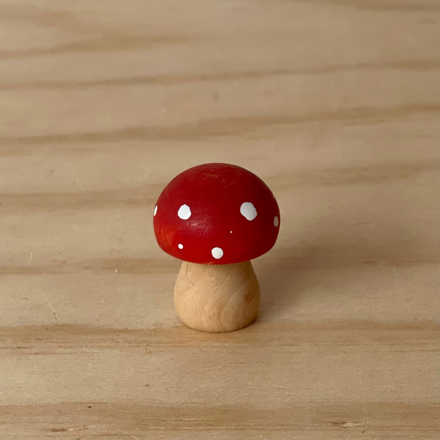 Honguito de Madera Rojo pequeño