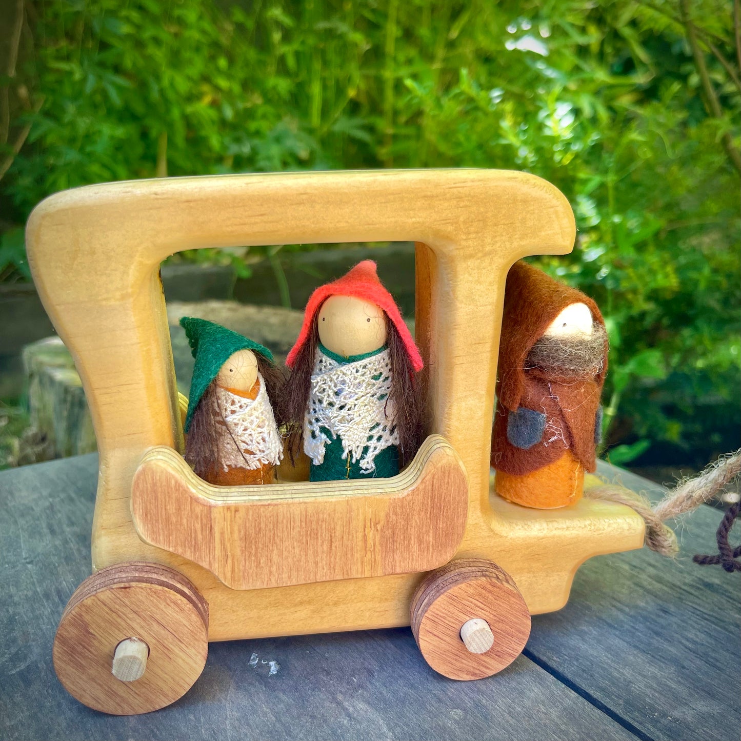 Carruaje de madera